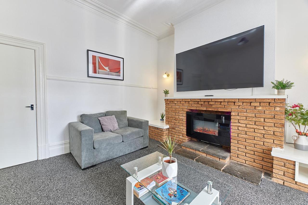 Pleasure Holiday Apartments Блекпул Екстериор снимка