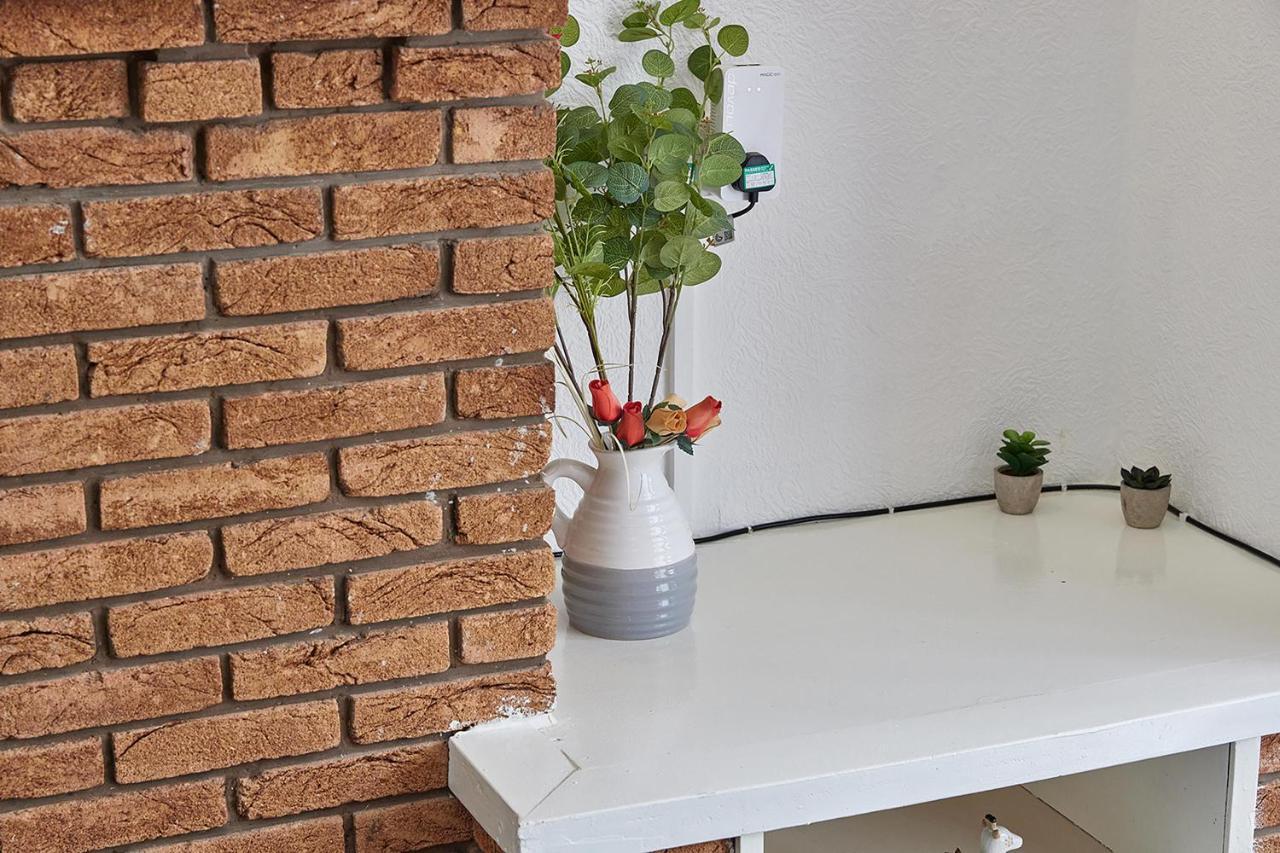 Pleasure Holiday Apartments Блекпул Екстериор снимка