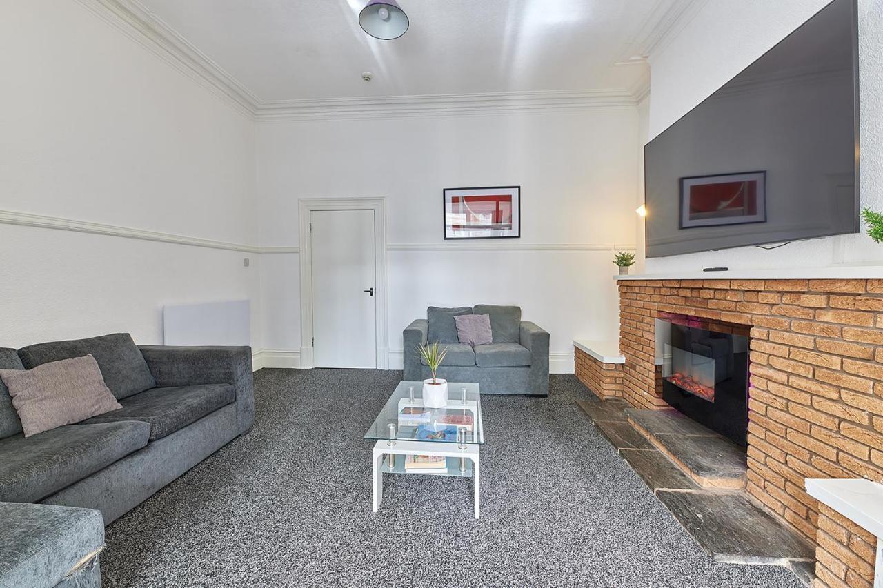 Pleasure Holiday Apartments Блекпул Екстериор снимка