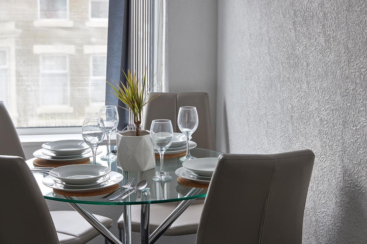 Pleasure Holiday Apartments Блекпул Екстериор снимка