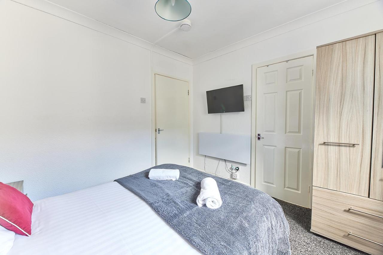 Pleasure Holiday Apartments Блекпул Екстериор снимка