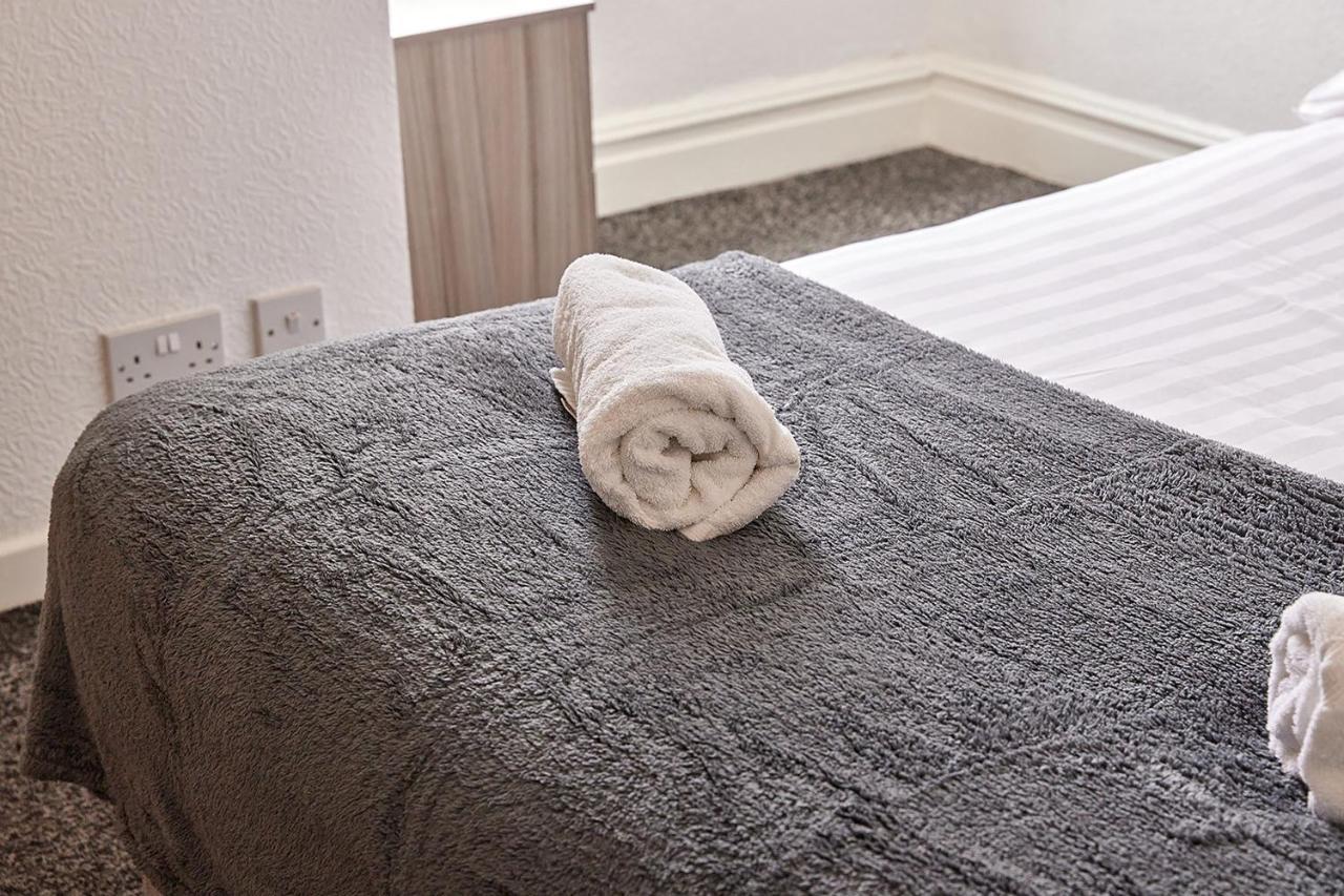 Pleasure Holiday Apartments Блекпул Екстериор снимка